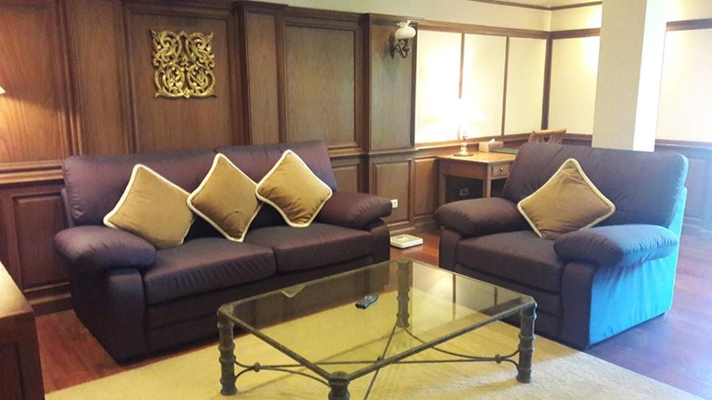 Suan Bua Hotel & Resort Ban Pong  Pokoj fotografie