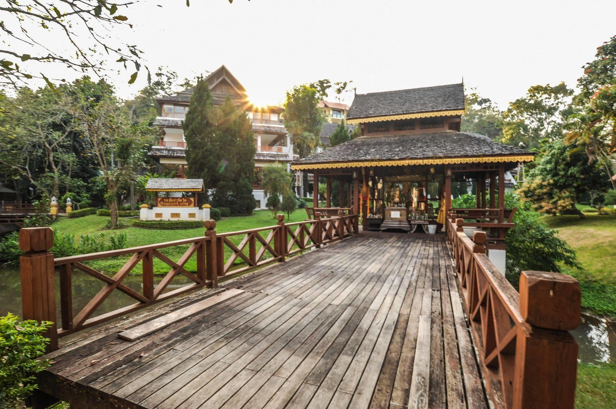 Suan Bua Hotel & Resort Ban Pong  Exteriér fotografie