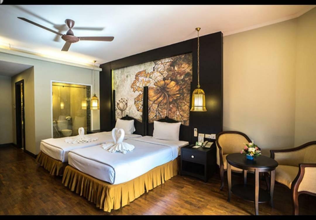 Suan Bua Hotel & Resort Ban Pong  Exteriér fotografie